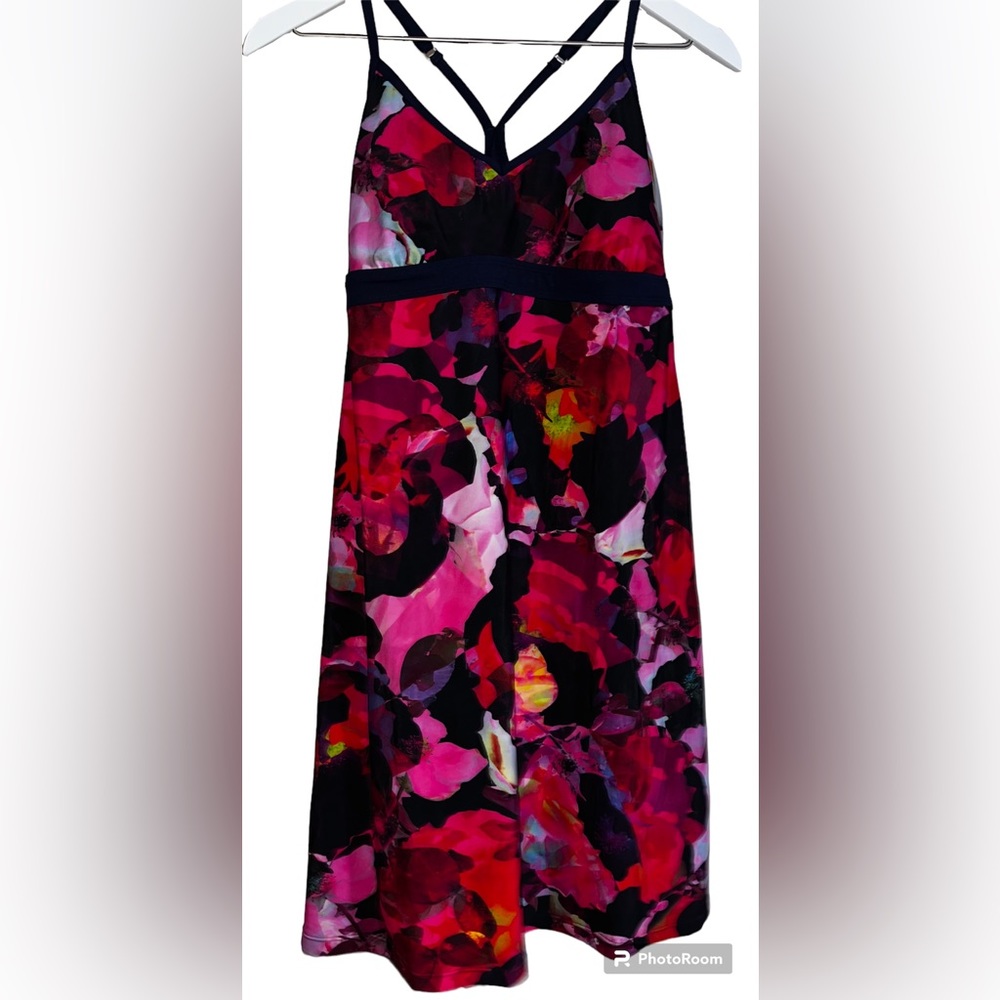 Athleta Floral Dress - Built in Bra - Floral - Size M